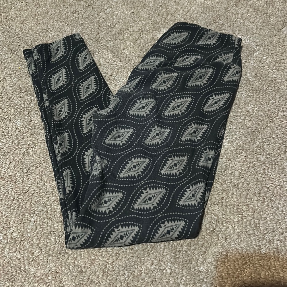 Lularoe gray girl’s one size leggings